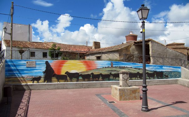 Mural de homenaje a la trashumancia y la Cañada Real Soriana Oriental en Almarail (Soria)